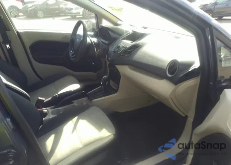 2013 Ford Fiesta S z USA, uszkodzony, nr VIN 3FADP4AJ8DM224296